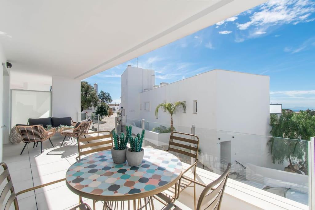 Elements 20 - Luxury Apartment *
